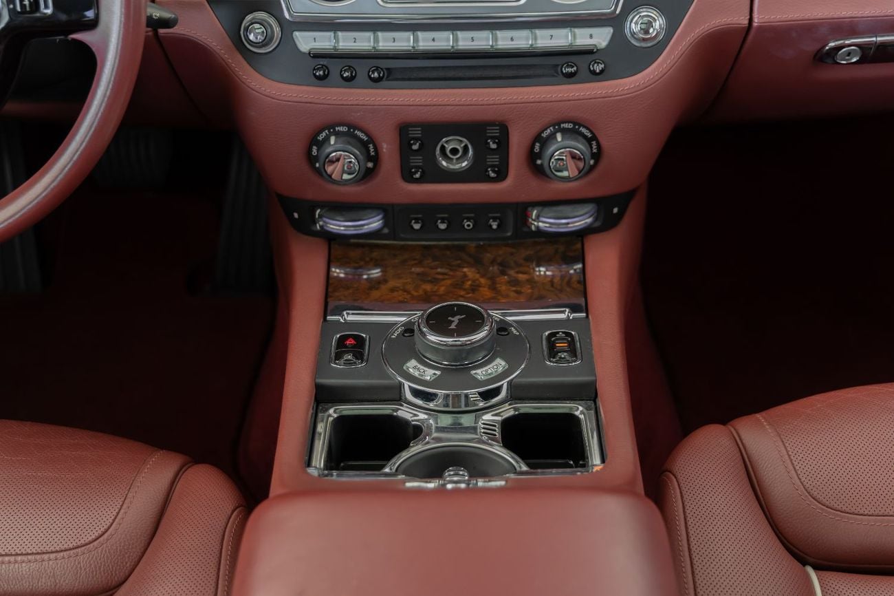 Rolls Royce Ghost Std 6.6L Rolls-Royce | Ghost | Standard | GCC Specs | 2016