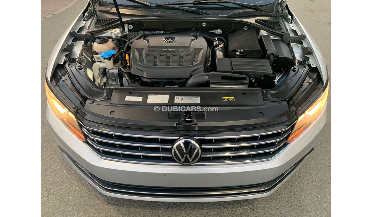 Volkswagen Passat Volkswagen Passat_2018_Excellent_Condition _Full option