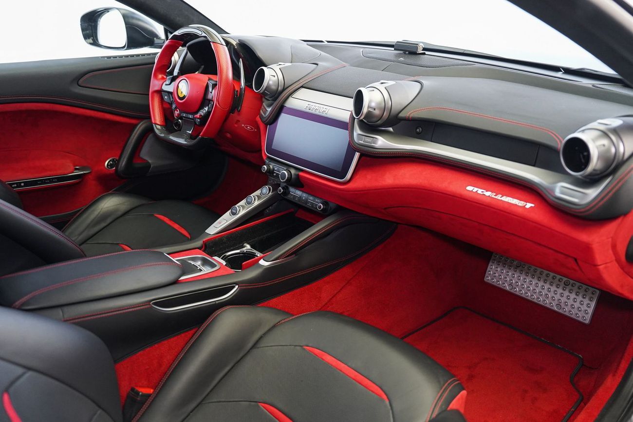 فيراري جي تي سي 4  لوسو T