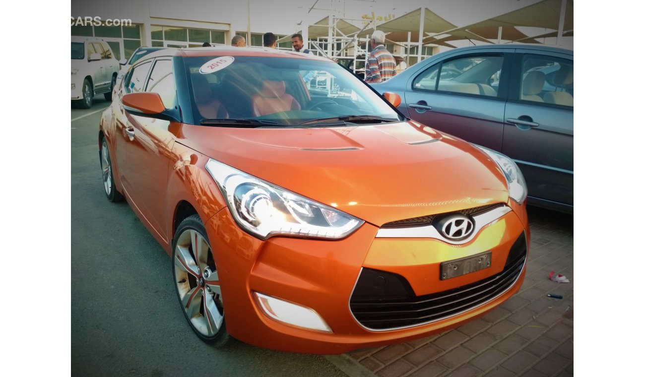 Hyundai Veloster ORANGE 2015 GCC PANORAMA NO REPAINT NO ACCIDENT PERFECT