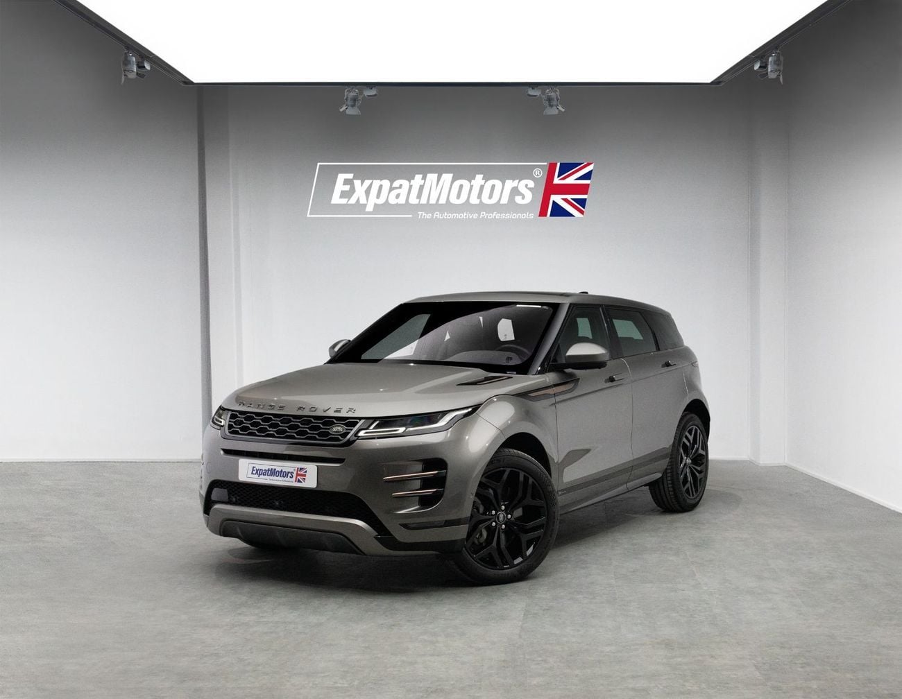 Land Rover Range Rover Evoque R-DYNAMIC HSE P250 — фото 1