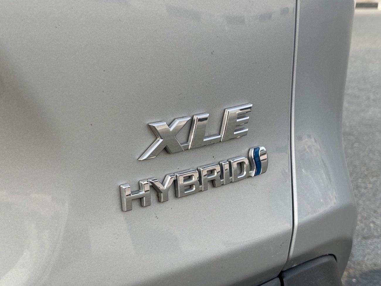 تويوتا راف ٤ 2021 TOYOTA RAV4 XLE HYBRID FULL OPTIONS IMPORTED FROM USA