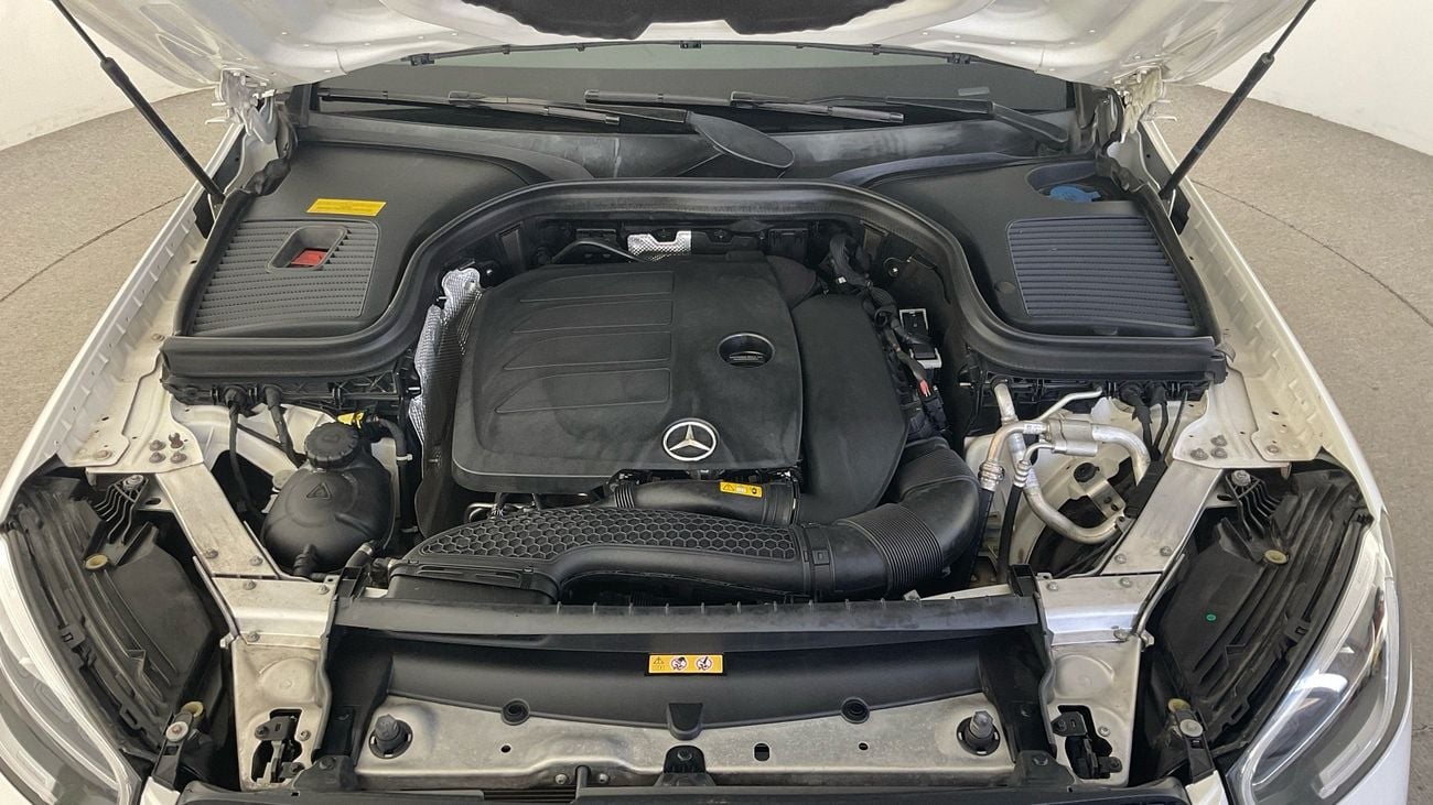 مرسيدس بنز GLC 200 Premium+ | upto AED 20,000 Ramadan Discount | شامل الضمان | 0 ﺪﻔﻋﺓ ﺃﻮﻟﻯ