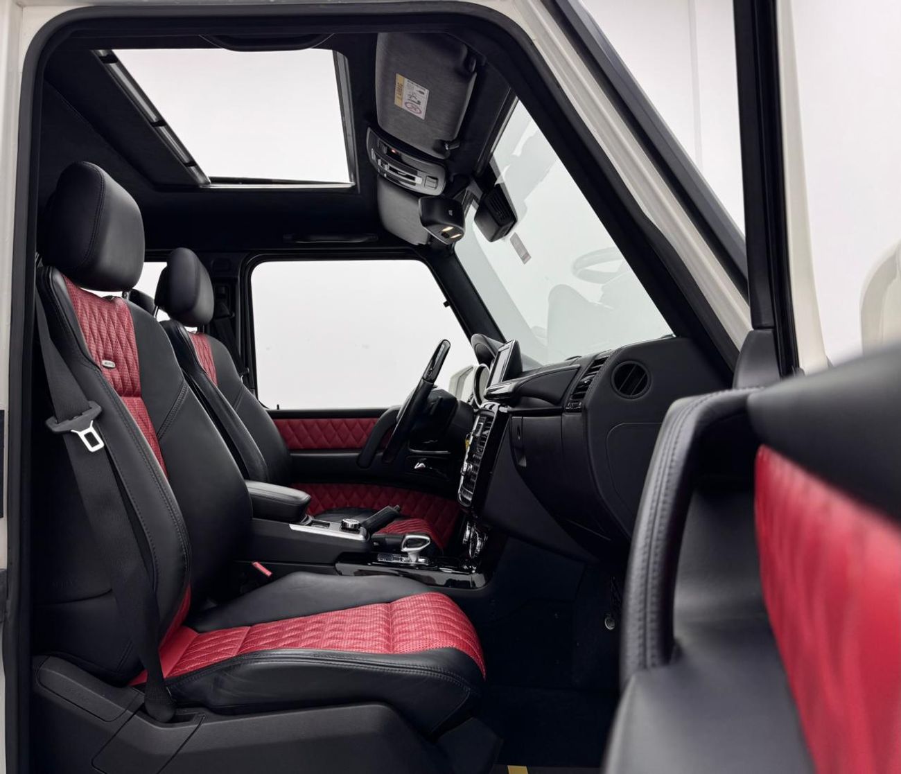 مرسيدس بنز G 63 AMG Std 5.5L 2015 Mercedes-Benz G63 AMG, Mercedes Service History, GCC