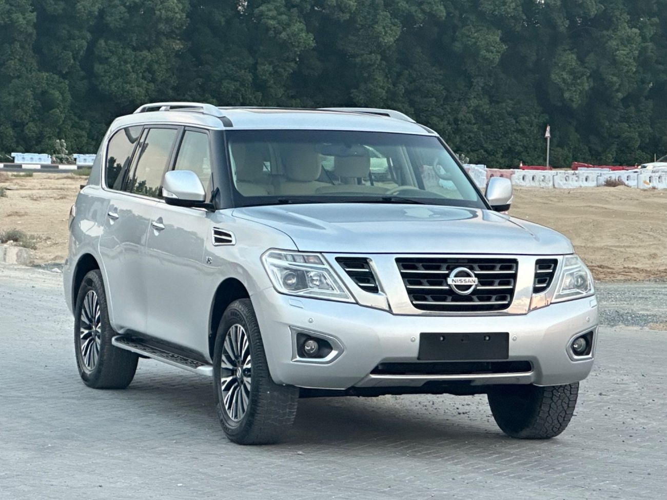 نيسان باترول موديل 2015 خليجي فل مواصفات فتحه ونظام صوت ممتاز V8