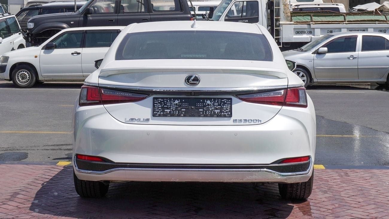 Lexus ES300h PLATINUM 2.5L Hybrid