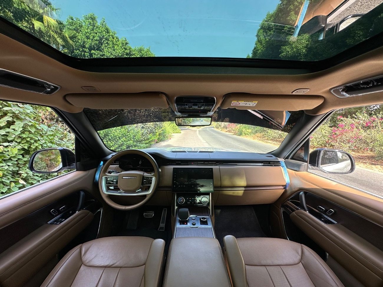 Land Rover Range Rover LWB HSE P530 4.4L HSE P530 4.4L | 2023 | GCC Specs | V8 530 HP | Full Service History | Perfect Cond