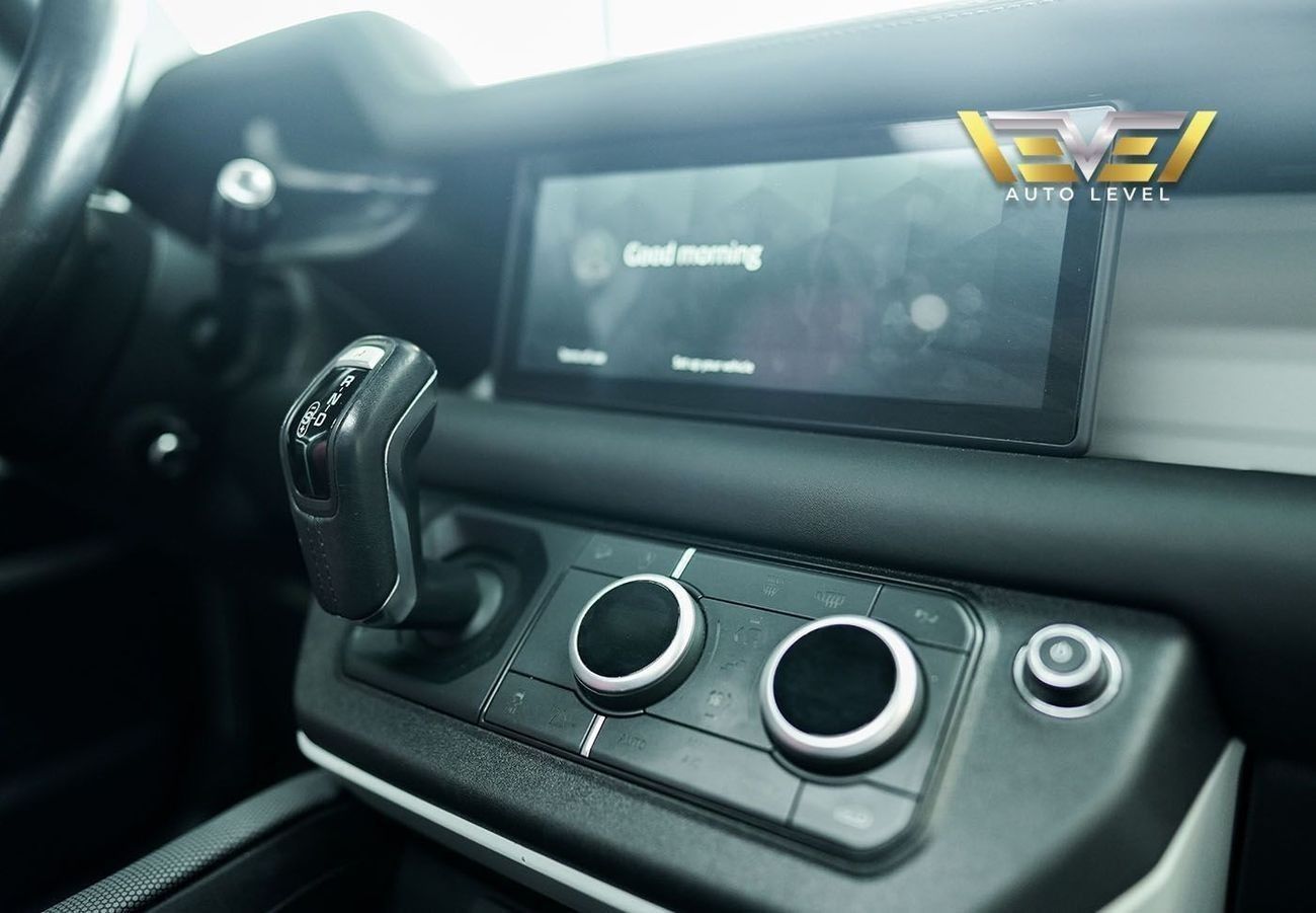 لاند روفر ديفندر 110 HSE P400 3.0L Land Rover Defender 110 2022 - 7 Years warranty + 7 Years Service Contract