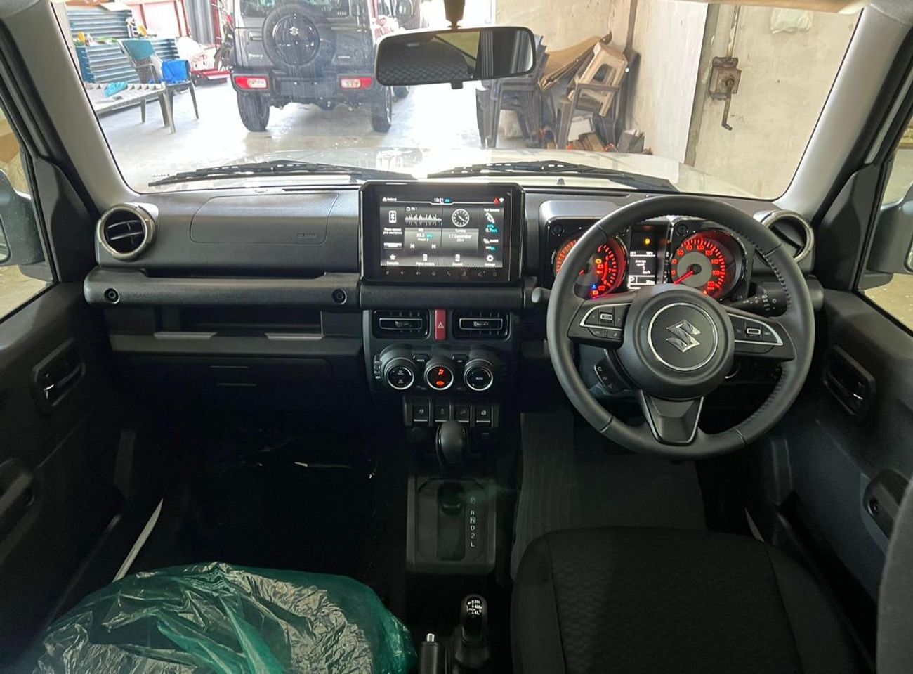 سوزوكي جيمني RIGHT HAND DRIVE