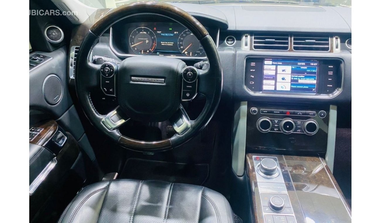 Land Rover Range Rover RANGE ROVER VOGUE SUPERCHARGED V8 2013 GCC IN VERY BEAUTIFUL CONDITION