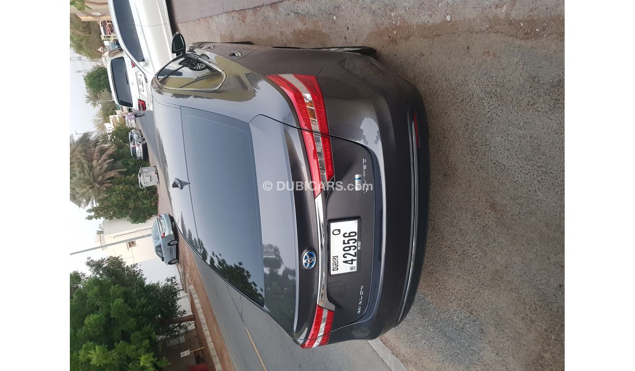 تويوتا افالون Hybrid limited
