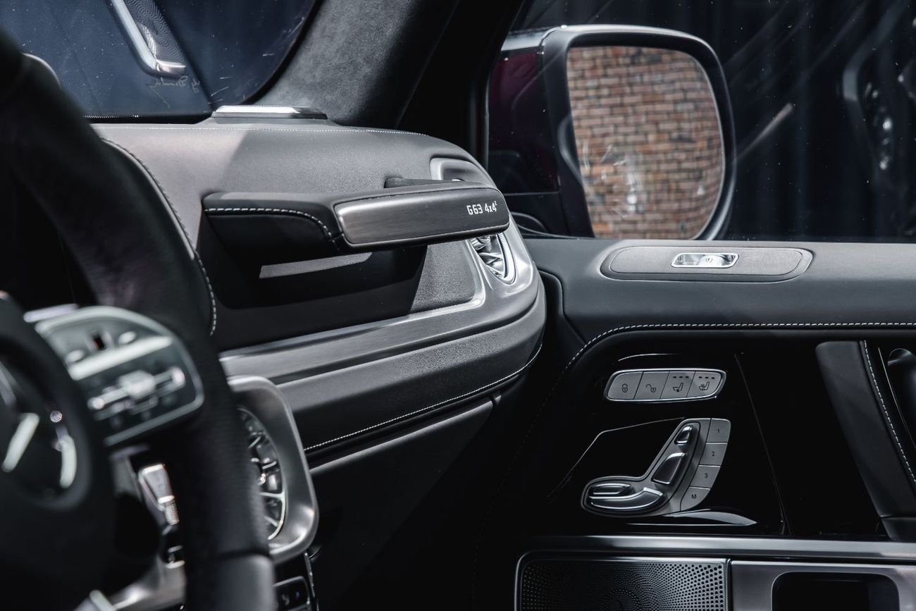 مرسيدس بنز G 63 AMG 4X4² Mercedes-Benz AMG G63 4x4² + Night II + Superior + TV