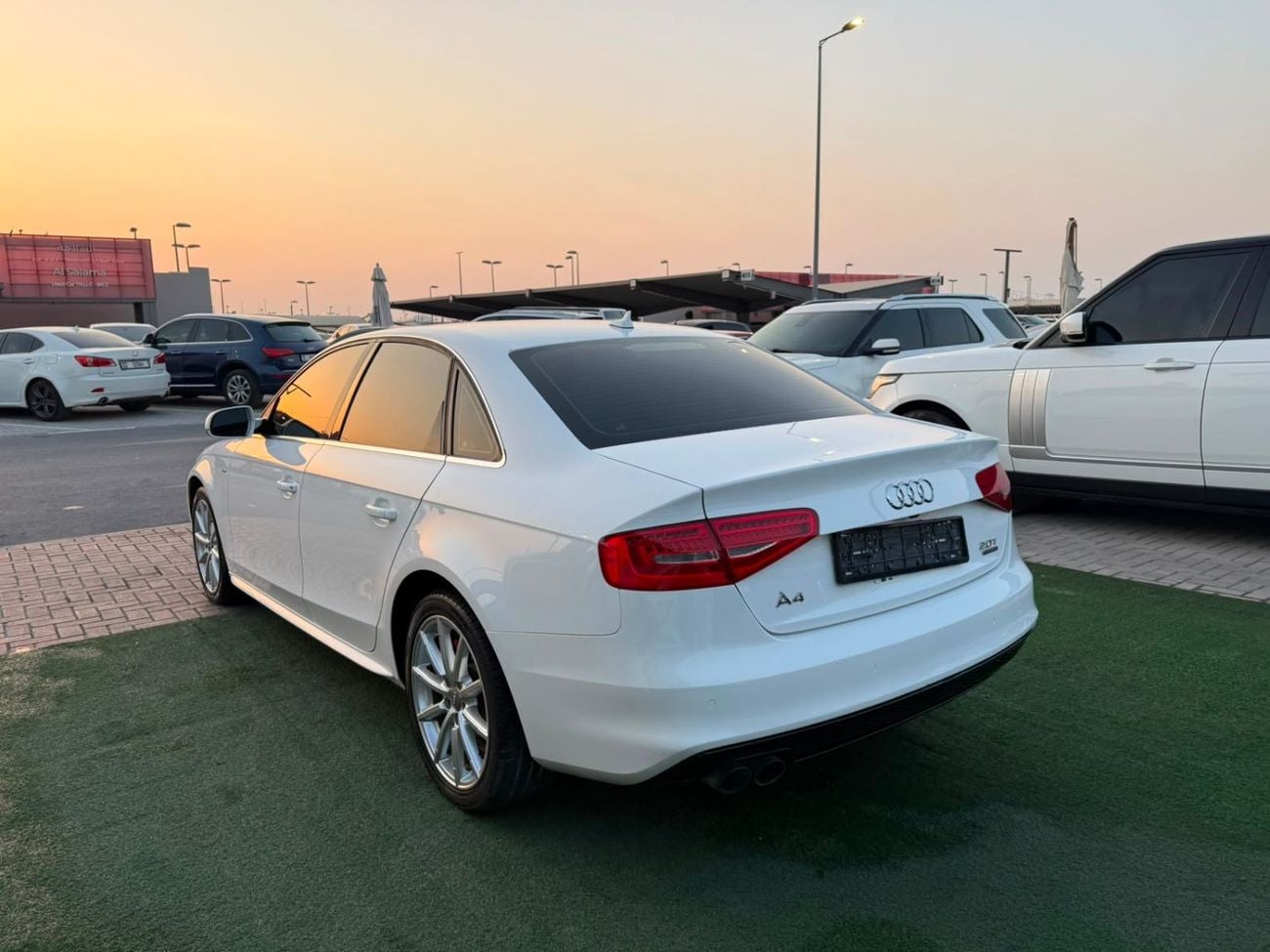 Audi A4 45 TFSI S-LINE 7-speed S tronic automatic transmission