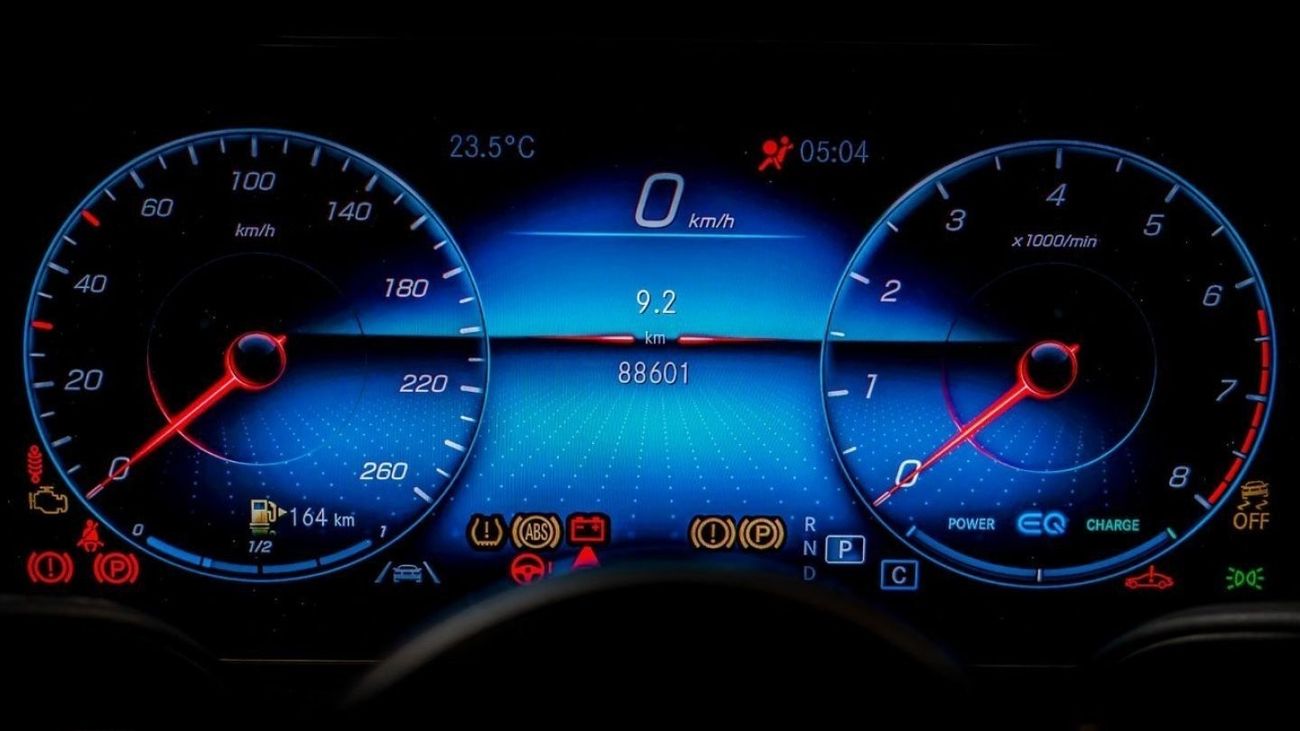 Mercedes-Benz GLS 450 Premium + 2020 Mercedes GLS 450 4-Matic, 2025 Mercedes Warranty, Full Service History, Low KMs, GCC