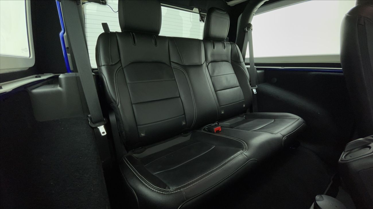 جيب رانجلر SAHARA 3.6 | بدون دفعة مقدمة | اختبار القيادة في المنزل