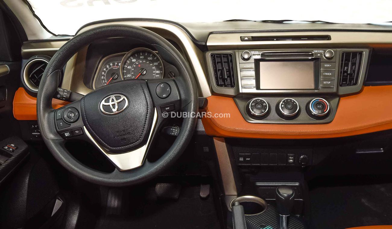 تويوتا راف ٤ LE AWD