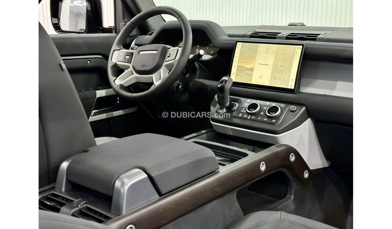 Land Rover Defender 2023 Land Rover Defender P400 110 HSE, V6, Big Screen, Digital gauge, 7seats (Fully Loaded)