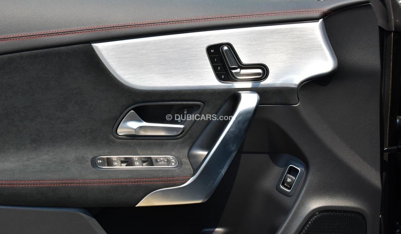 Mercedes-Benz CLA 35 AMG Mercedes-Benz 4Matic Turbo CLA 35 AMG 2022