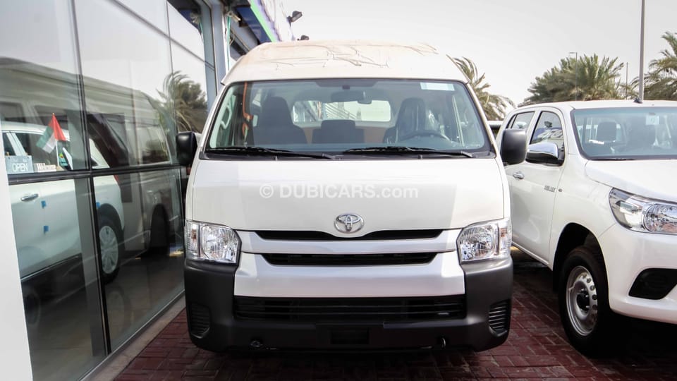 toyota commuter cargo