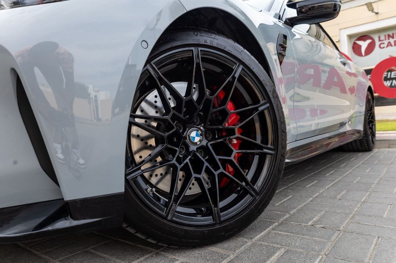 BMW M4 Competition 3.0L BMW M4 Competition xDrive M-Sport Convertible 2024 Korean Specs | Warranty