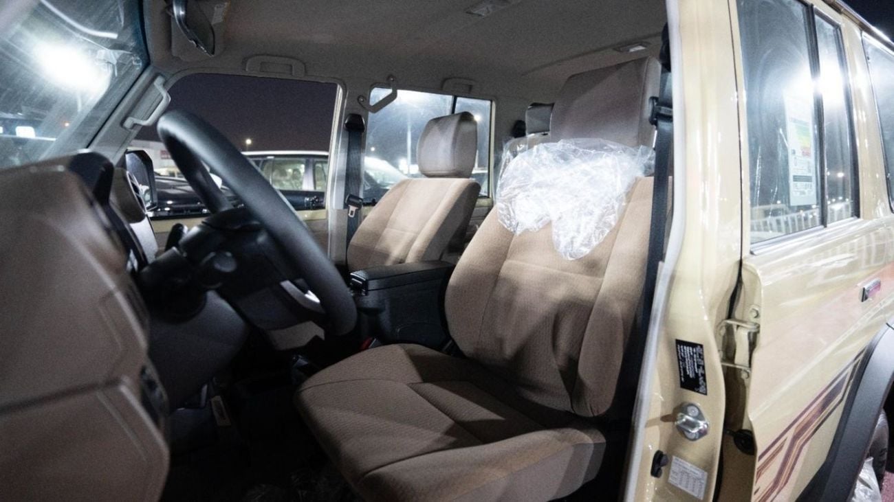 Toyota Land Cruiser 70 TOYOTA LC76 5DOORS PETROL 4.0L MANUAL TRANSMISSION MODEL 2024 LIMITED EDITION