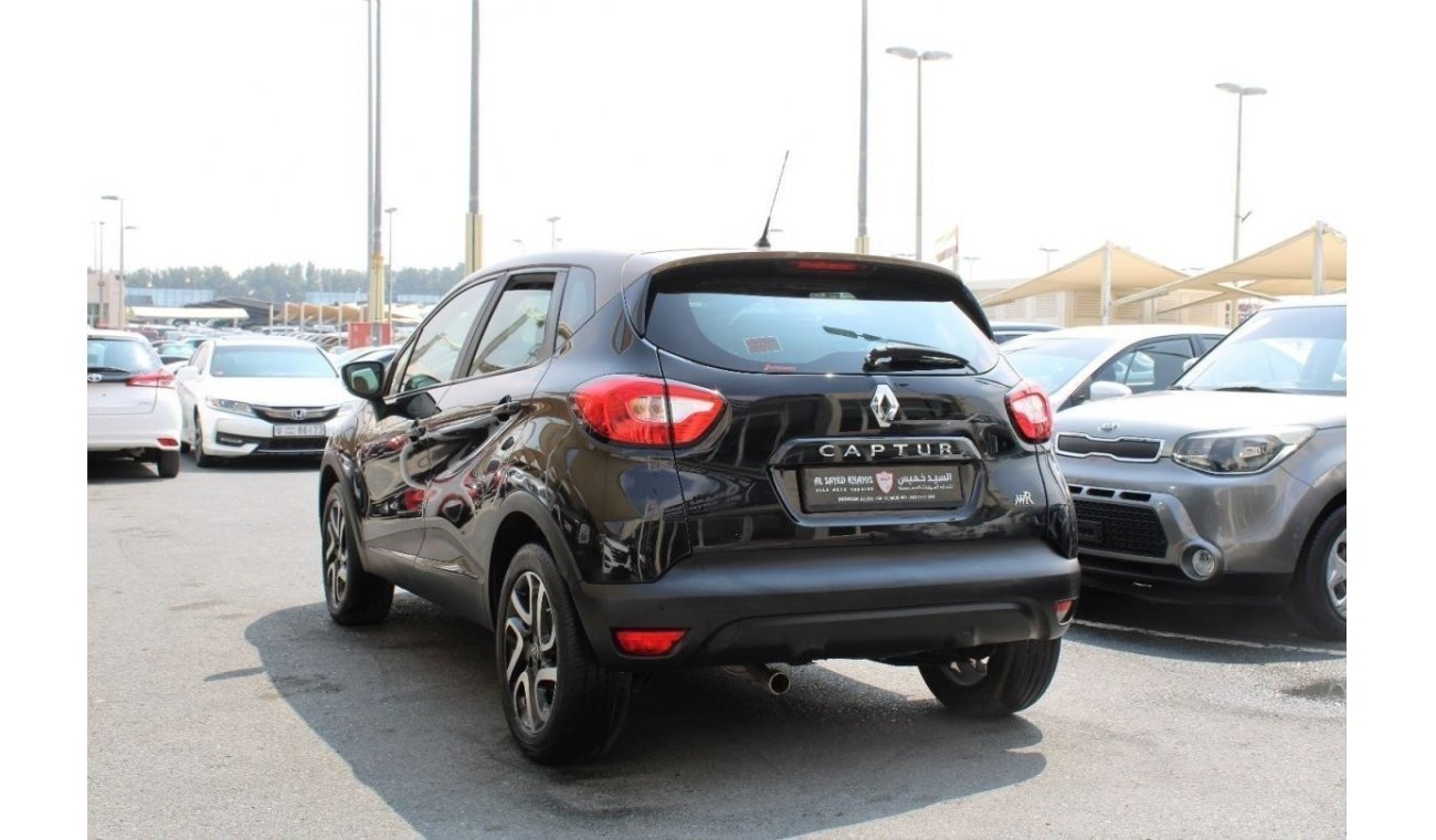 Renault Captur ACCIDENTS FREE - GCC - PERFECT CONDITION INSIDE OUT - ORGINAL PAINT - FULL OPTION