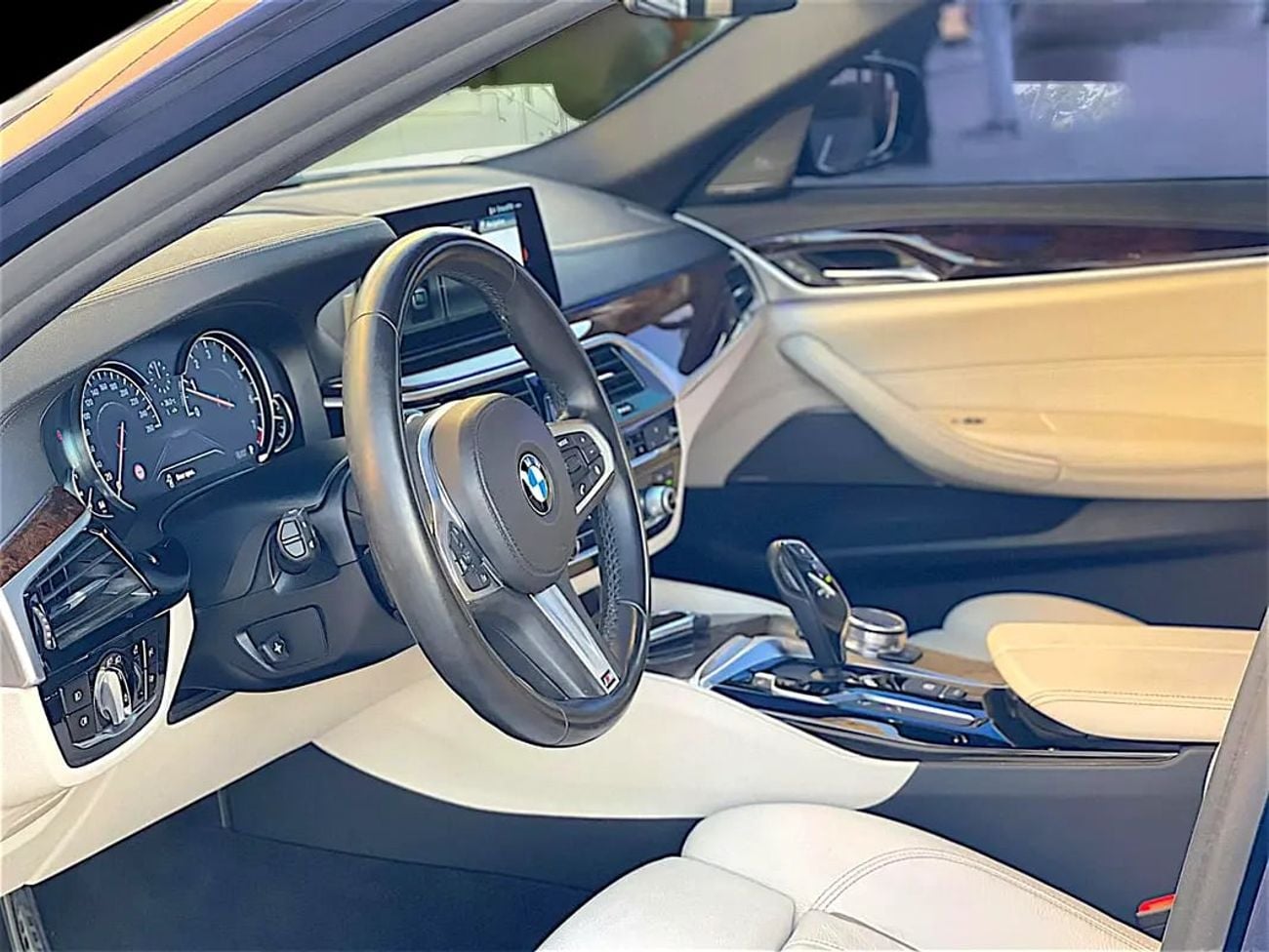 بي أم دبليو 540i 2,613 P.M | 540 M-KIT | 3.0L V6 | GCC | | LOW MILAGE Original paint