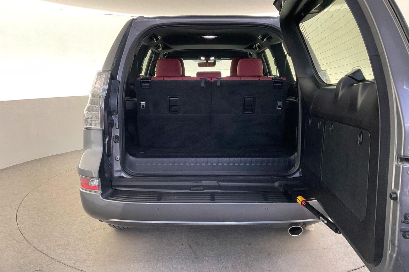 Lexus GX460 Premier | Guaranteed Warranty | 0 Down Payment