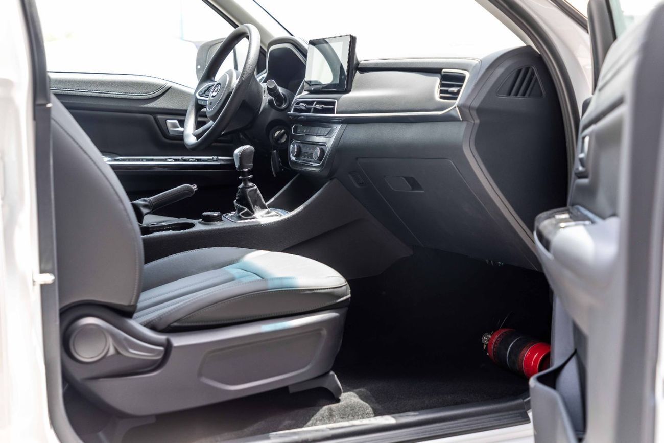 Great Wall Wingle 2026 Greatwall Wingle 7 4X4 Luxury 2.0L - Manual - Titanium White Inside Black | Export Price