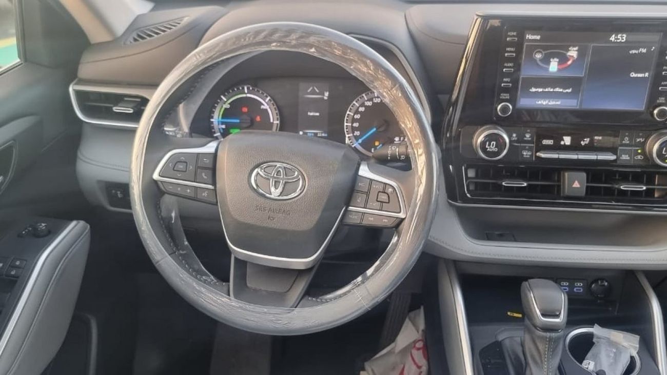 Toyota Highlander 2024 TOYOTA HIGHLANDER GLE 2.5L HYBRID AUTOAMTIC SUNROOF AWD ZERO KM