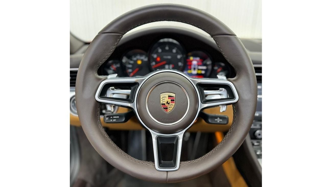 Porsche 911 2017 Porsche 911 Carrera 4 Cabriolet, 1 Year Warranty, Service History, GCC