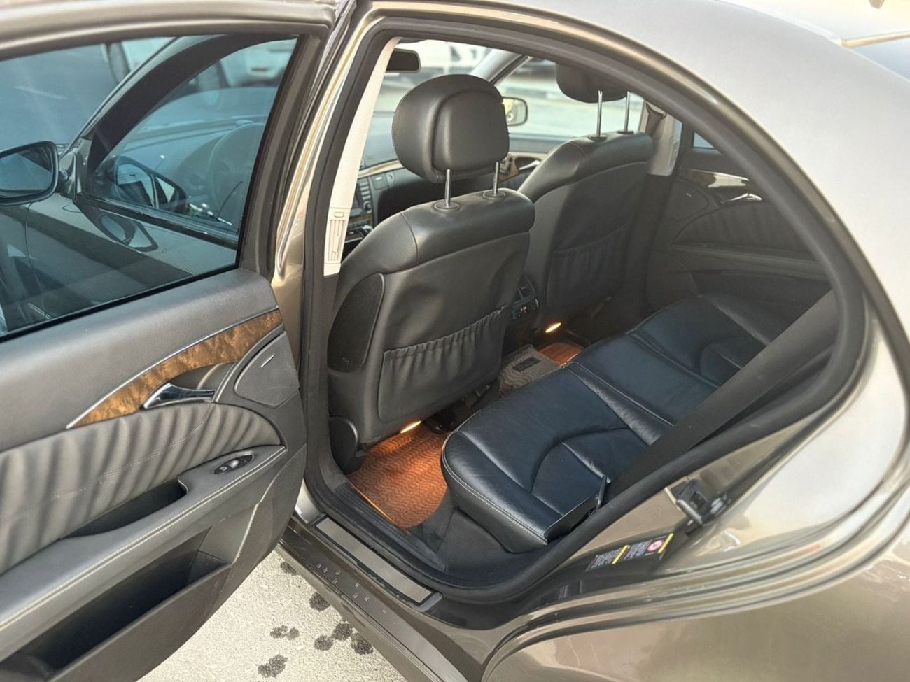 مرسيدس بنز E 350 STD