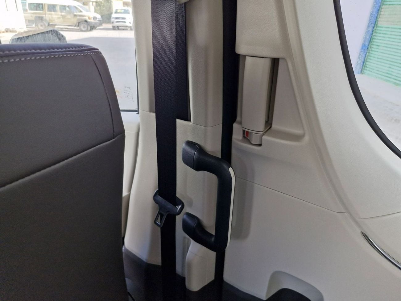 تويوتا هاياس Toyota Hiace 3.5 AT 2026 full option with automatic door