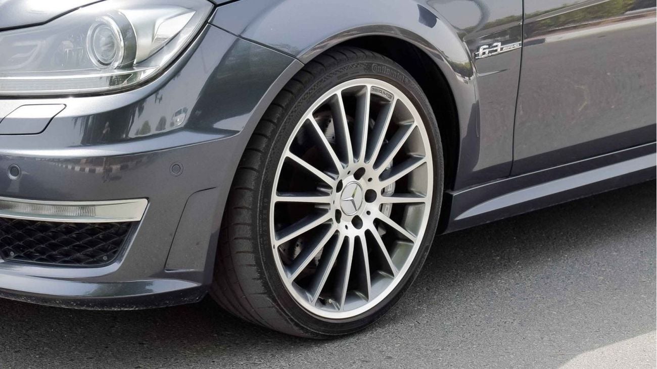 Mercedes-Benz C 63 Coupe