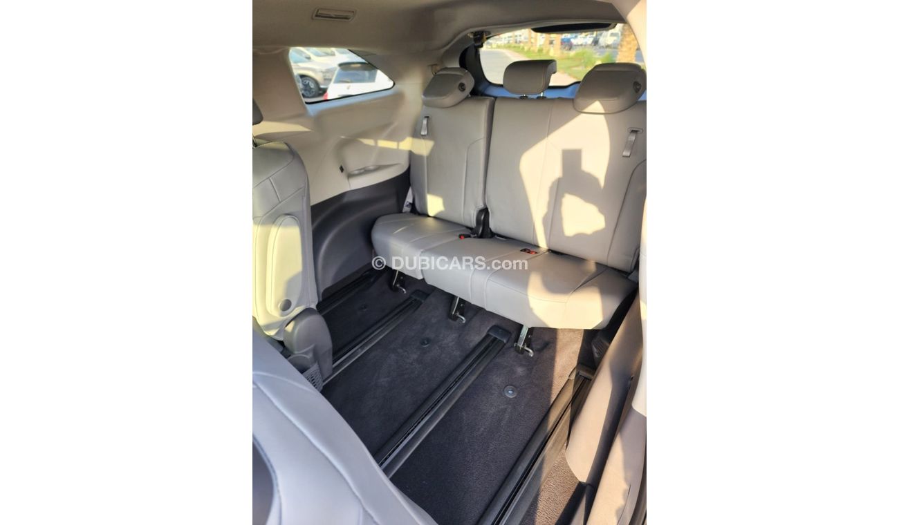 Toyota Sienna TOYOTA SIENNA HYBRID  FULL OPTION 2021 MODEL