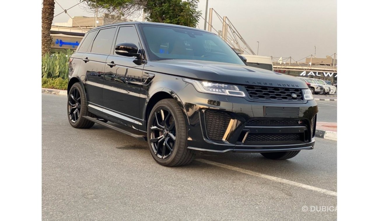 Land Rover Range Rover Sport SVR GCC SPEC NEAT AND CLEAN LESS KILOMETER