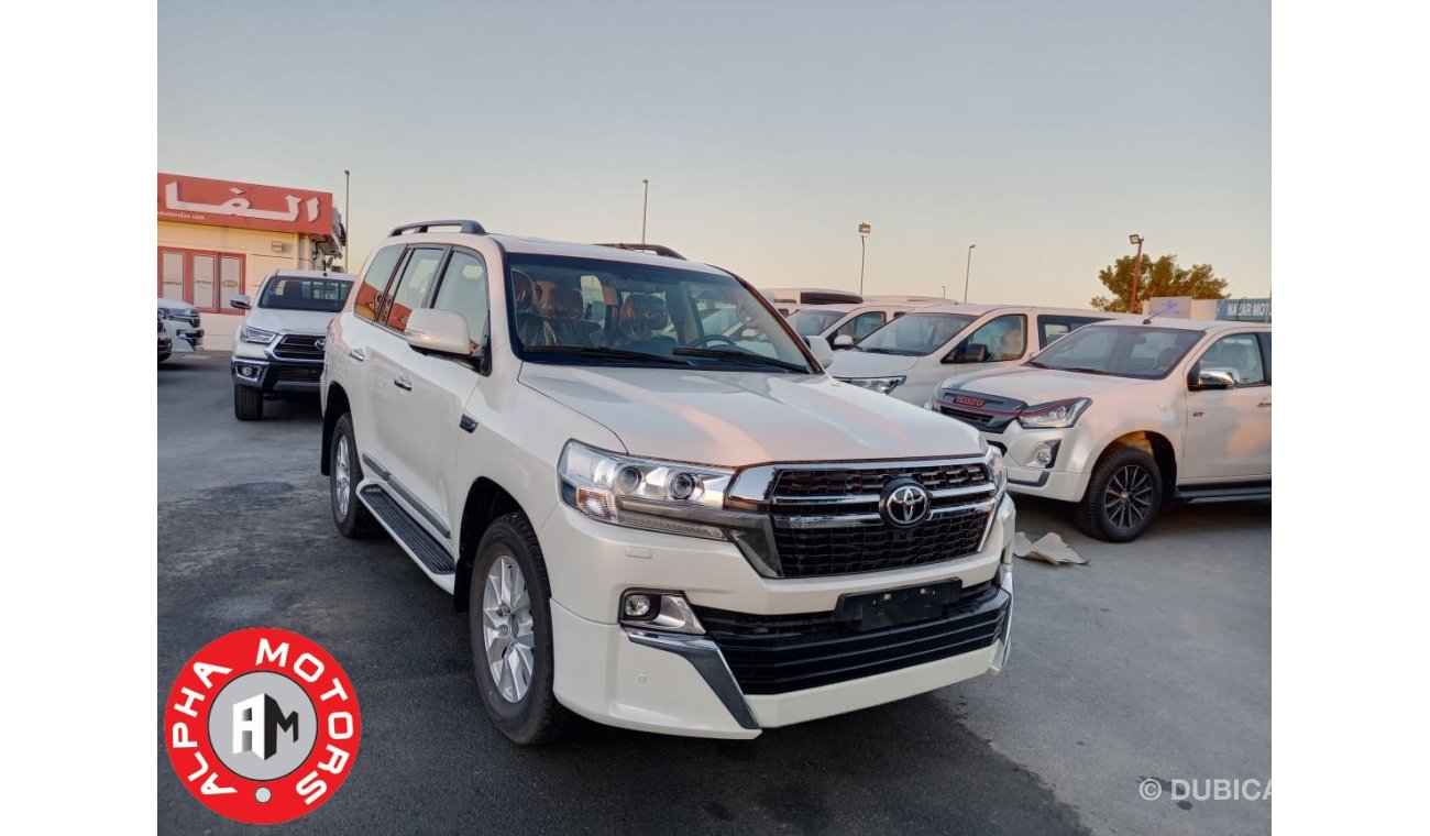 Toyota Land Cruiser VXR 4.5L Turbo Diesel full option 2020 model