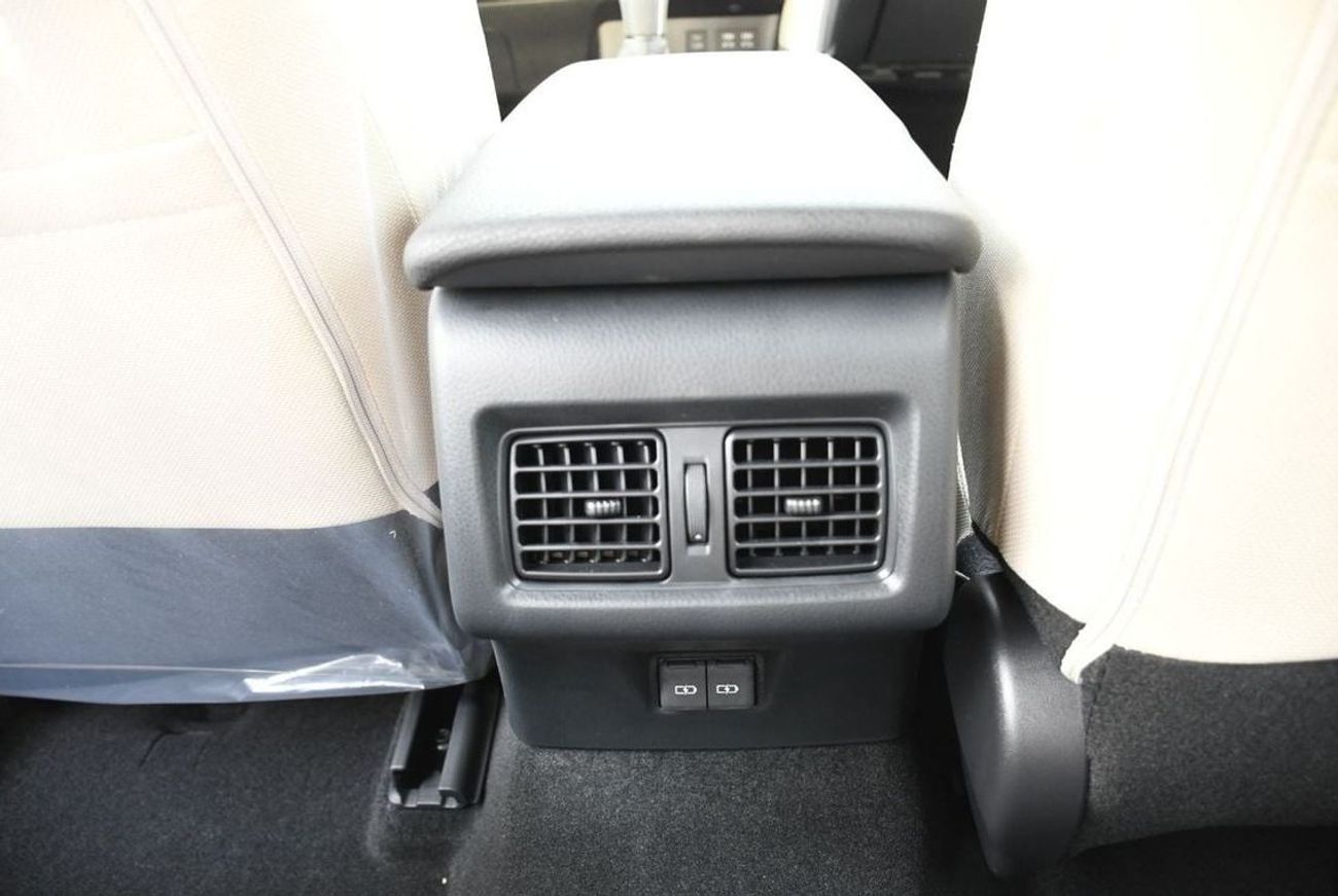 تويوتا كامري LE 2.5L HVE ( Black also available )