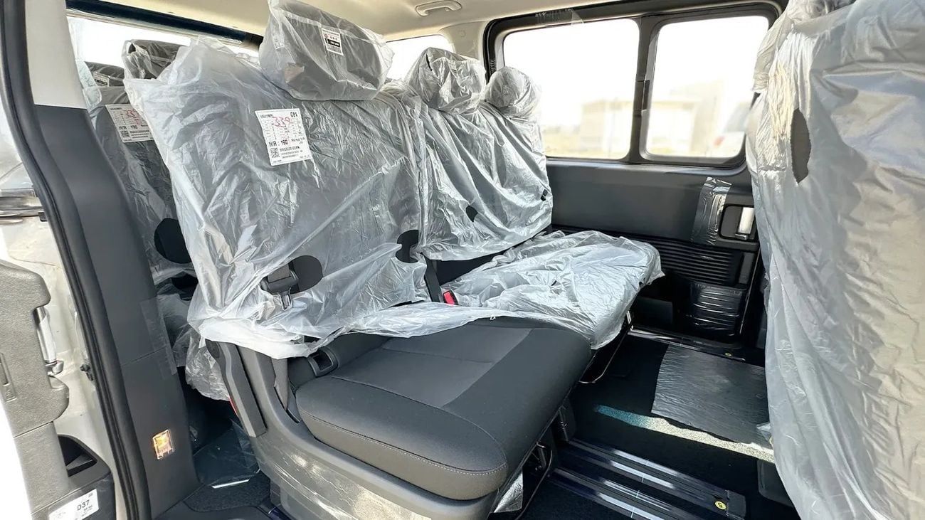 هيونداي ستاريا COMFORT Hyundai /STARIA/HS003 3.5L 11 STR Premier AT