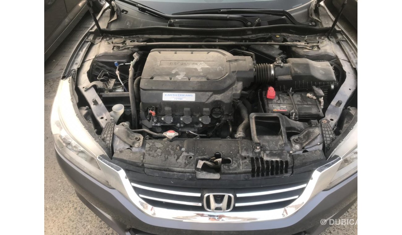 Honda Accord - 3.5 - V6