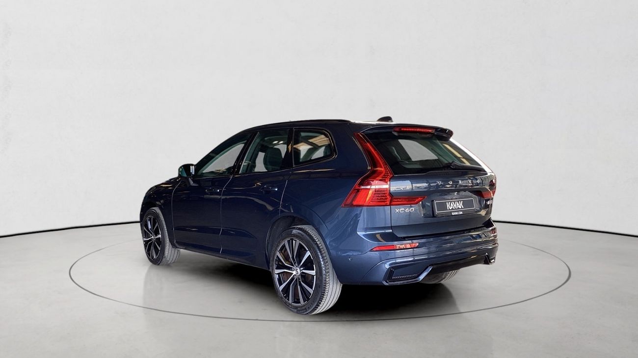 فولفو XC 60 2.0 B5 P MHEV ULTIMATE DARK 4WD AUTO | شامل الضمان | 0 ﺪﻔﻋﺓ ﺃﻮﻟﻯ