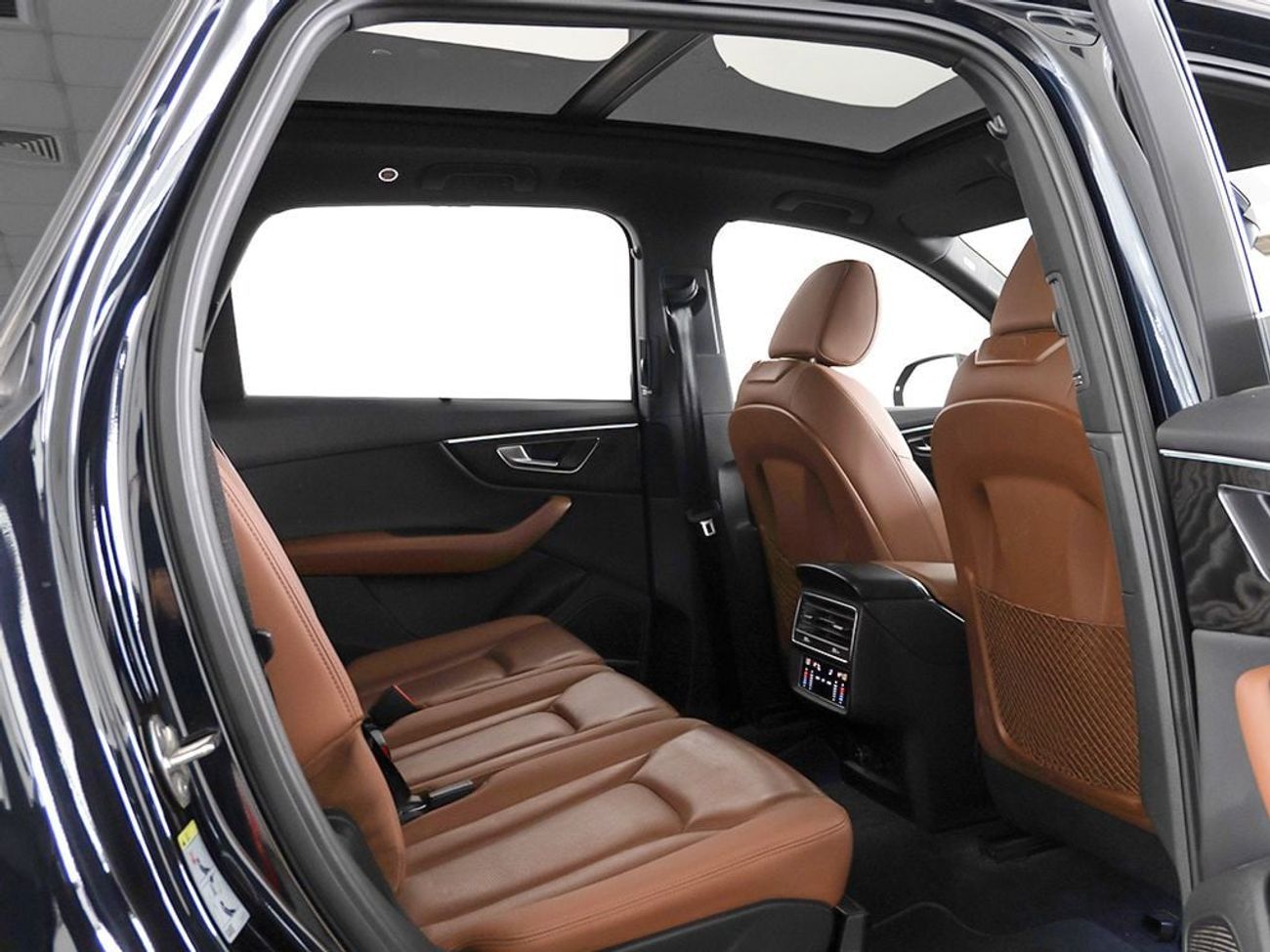 أودي Q7 55 TFSI quattro S-Line 3.0L