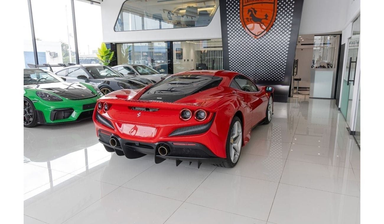فيراري F8 تريبوتو 3.9T V8 Ferrari F8 Tributo 3.9L | Fully Carbon Fiber Interior and Exterior | 2021 | Agency Warranty