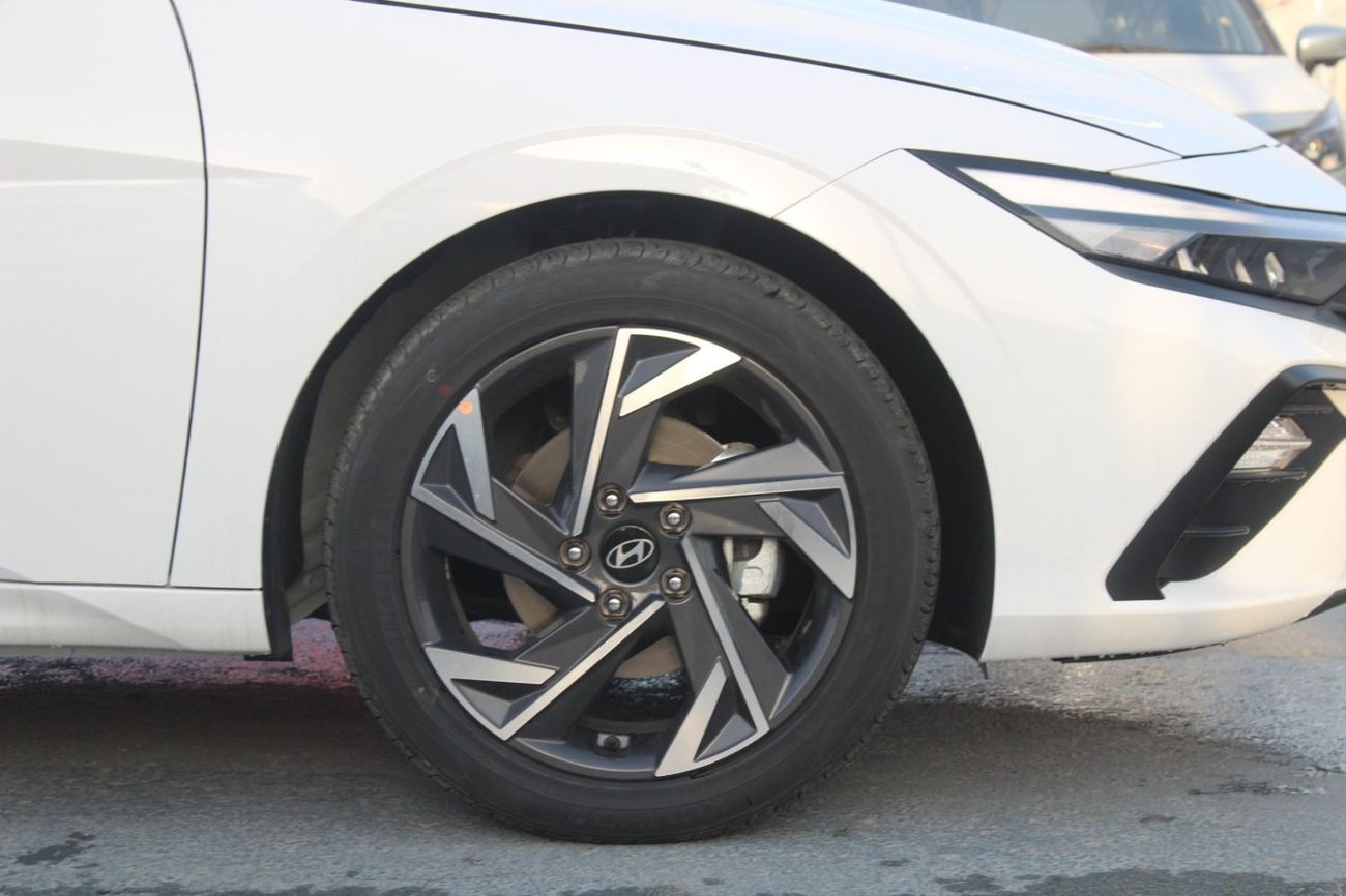 Hyundai Elantra 1.5 Comfort Automatic