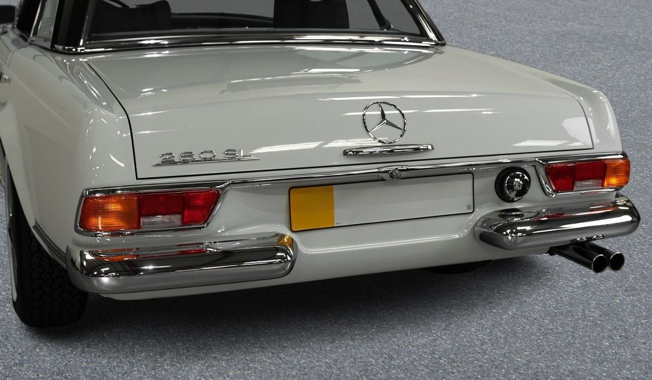 برابوس كلاسيك - مرسيدس بنز 280 SL باغودا