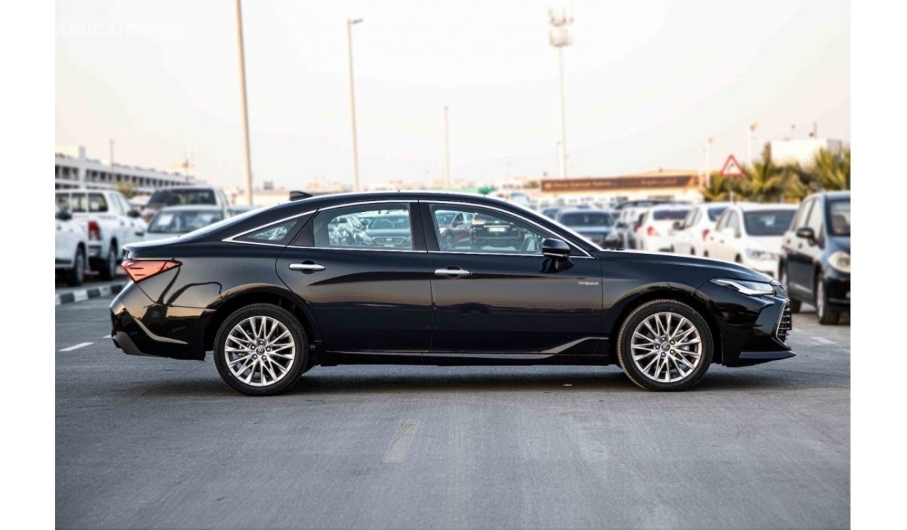 تويوتا أفالون 2022 Toyota Avalon 2.5 XLE HYBRID A/T - Export Only