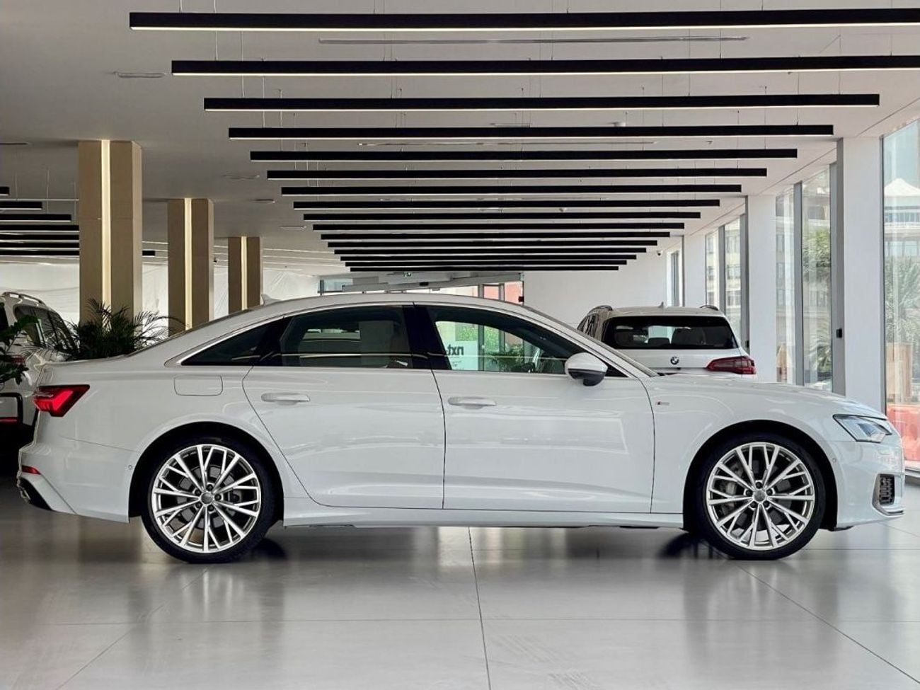 أودي A6 55 TFSI quattro S-لاين