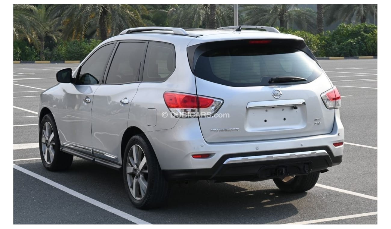 نيسان باثفايندر SV 2014 خليجي بحالة ممتازة بدون حوادث