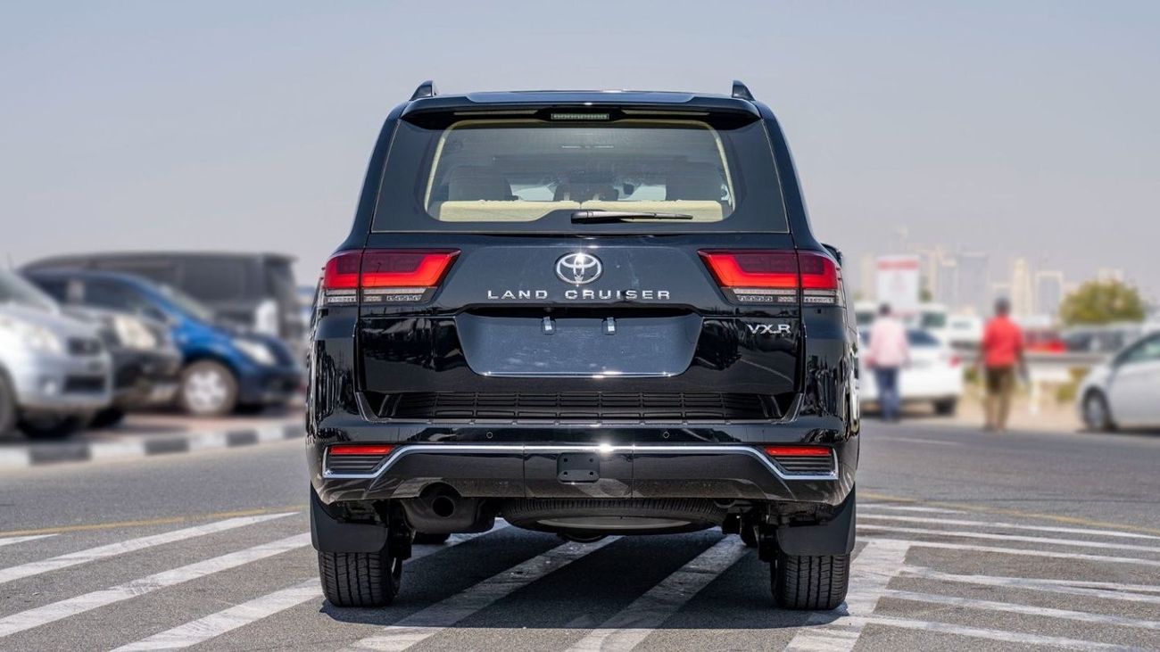 Toyota Land Cruiser VXR 3.3L DSL 2024YM