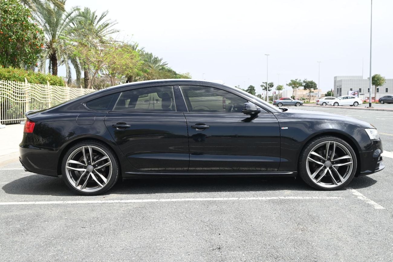 Audi A5 40 TFSI Style & Technology Selection S-line 2.0L - AUDI A5 2016 - ACCIDENT FREE - GCC - BLACK EDITIO